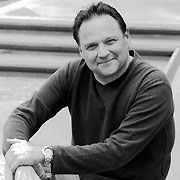 Stephen Furst